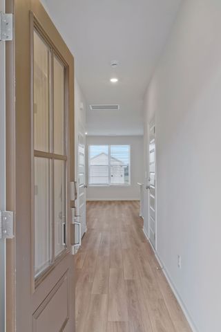 1019 Biscayne St, White House, TN 37188