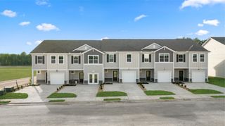 1019 Biscayne St, White House, TN 37188