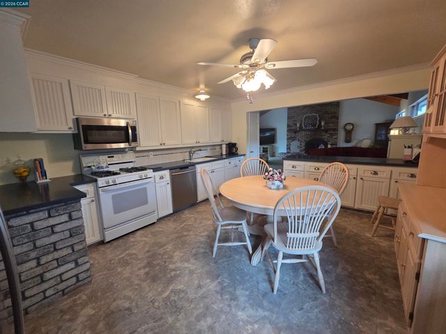 3610 Carrillo Drive, San Leandro, CA 94578