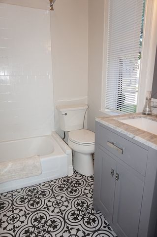 73 Elm Road 4, Newton, MA 02460