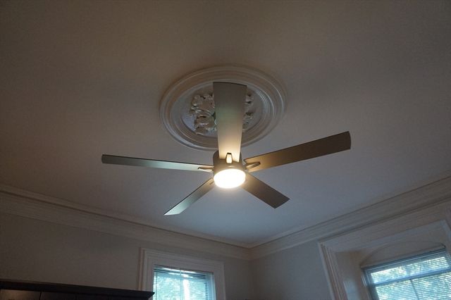 73 Elm Road 4, Newton, MA 02460