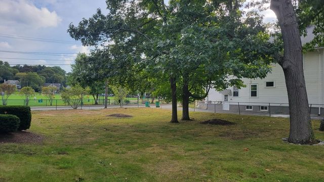 73 Elm Road 4, Newton, MA 02460