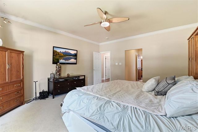 2858 Championship Boulevard, Oakville, MO 63129