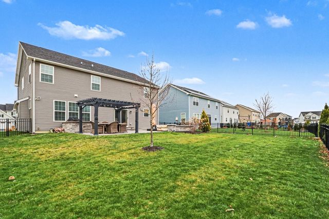 12336 S Prairie Ridge Lane, Plainfield, IL 60585