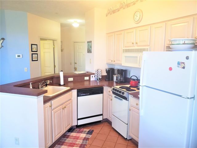 26 Brookharbor, Manistee, MI 49660