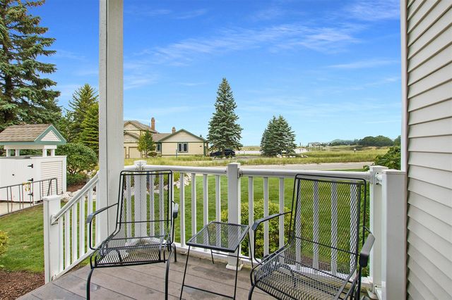 26 Brookharbor, Manistee, MI 49660