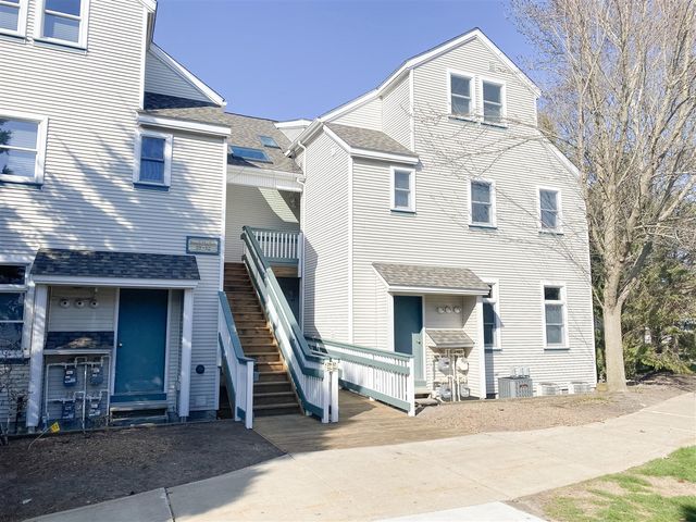 26 Brookharbor, Manistee, MI 49660