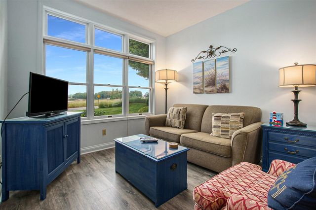 26 Brookharbor, Manistee, MI 49660