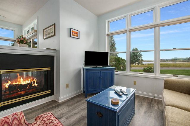 26 Brookharbor, Manistee, MI 49660