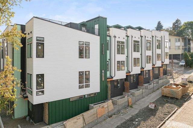 1825 E Pine Street, Seattle, WA 98122