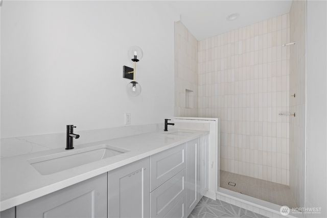 1825 E Pine Street, Seattle, WA 98122