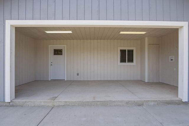19906 Geer Ave, Hilmar, CA 95324
