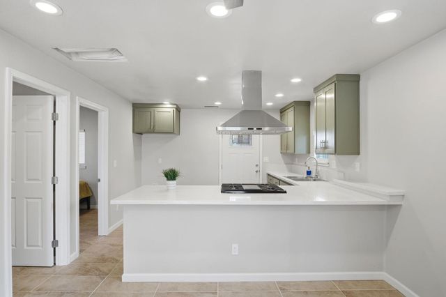 19906 Geer Ave, Hilmar, CA 95324