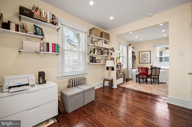 217 WAYNE AVE, Narberth, PA 19072