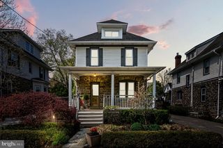 217 WAYNE AVE, Narberth, PA 19072