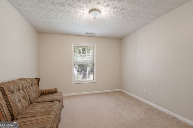 147 Laurel Lane, Social Circle, GA 30025