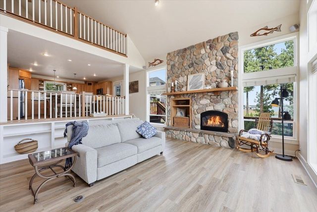 11723 S Greenfield Ln, Medical Lake, WA 99022