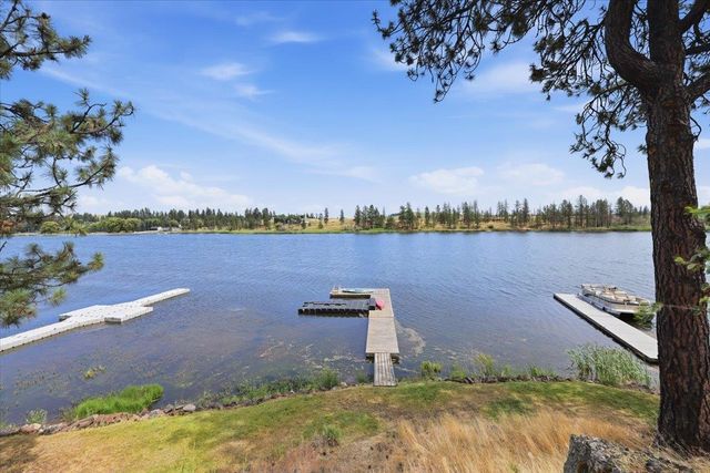 11723 S Greenfield Ln, Medical Lake, WA 99022