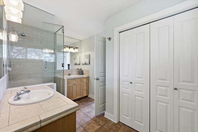 11723 S Greenfield Ln, Medical Lake, WA 99022