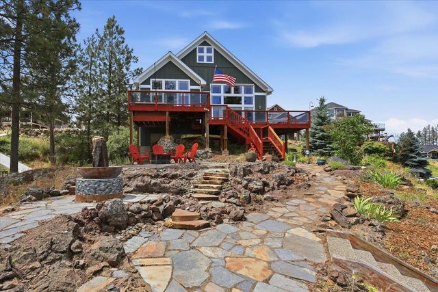 11723 S Greenfield Ln, Medical Lake, WA 99022