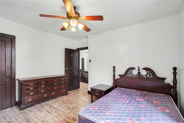 1045 Flemington St, Greenfield, PA 15217