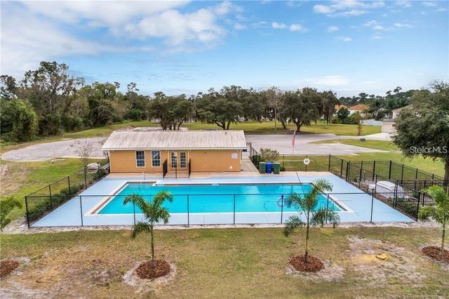 2924 WHISPERING TRAILS DRIVE, Winter Haven, FL 33884