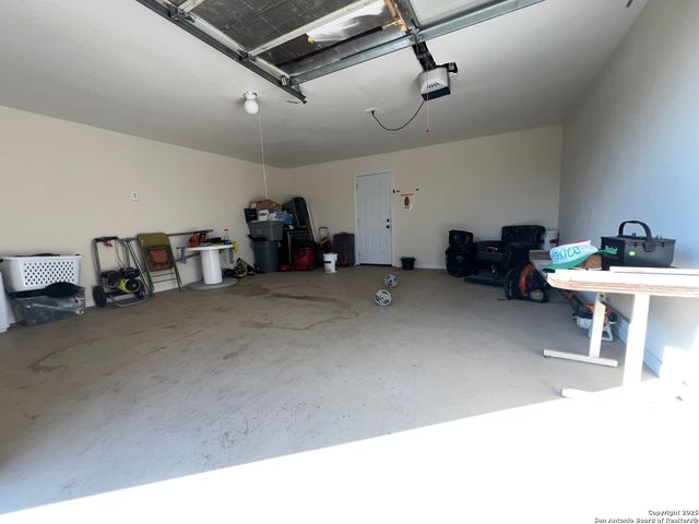 3950 S WALTERS, San Antonio, TX 78223