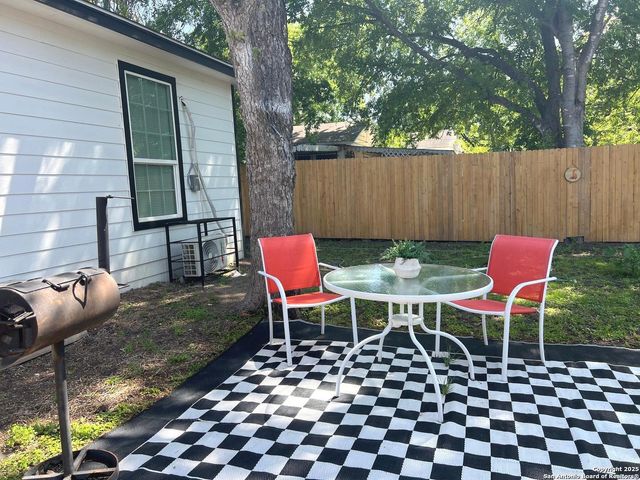 3950 S WALTERS, San Antonio, TX 78223
