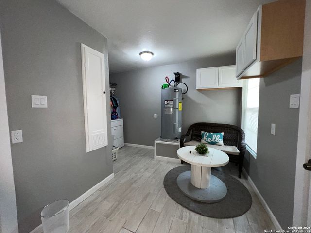 3950 S WALTERS, San Antonio, TX 78223