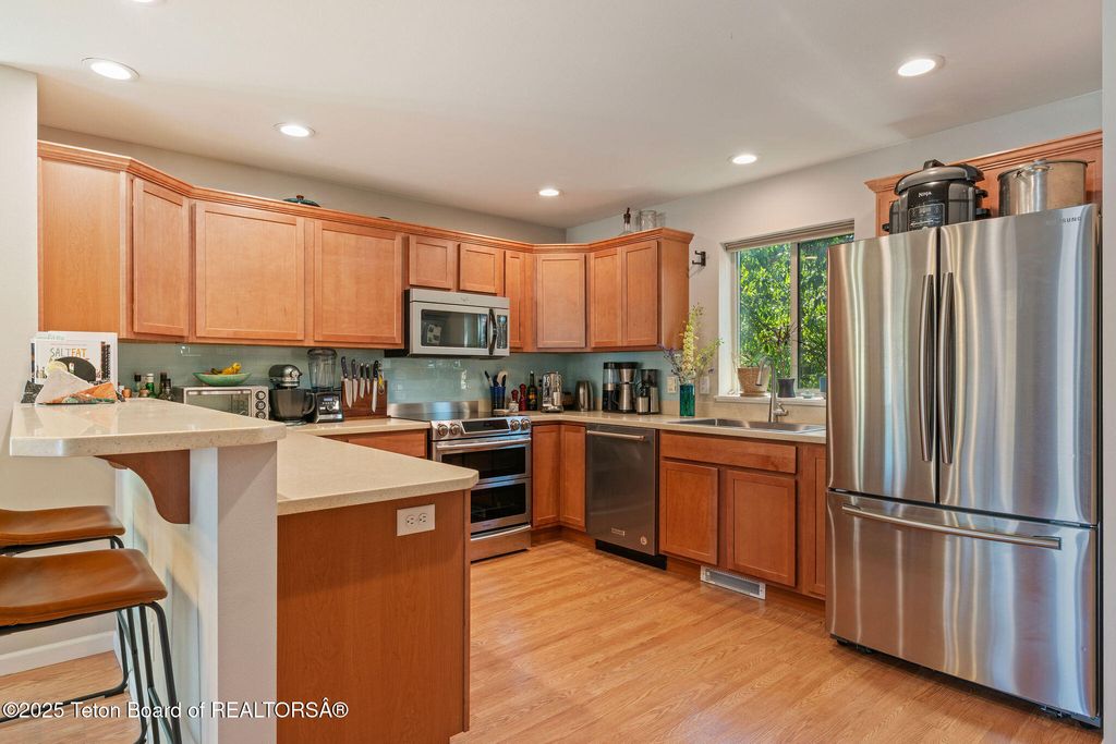 1874 JOSEPHINE Loop, Jackson, WY 83001 photo 7