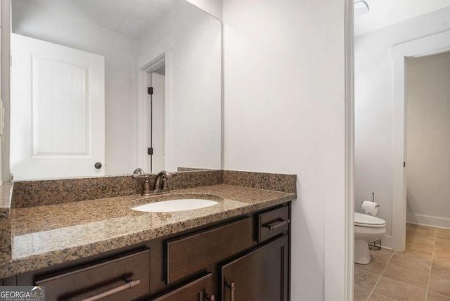 466 Austin Storey Circle, Newnan, GA 30263