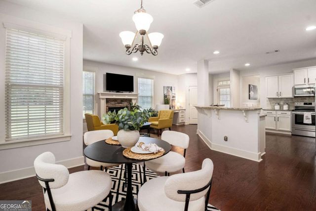 466 Austin Storey Circle, Newnan, GA 30263