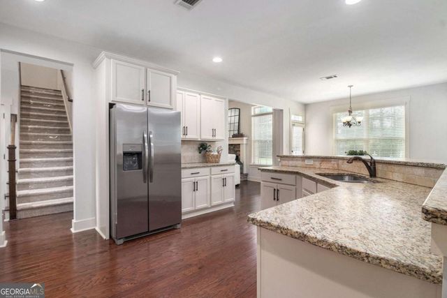 466 Austin Storey Circle, Newnan, GA 30263