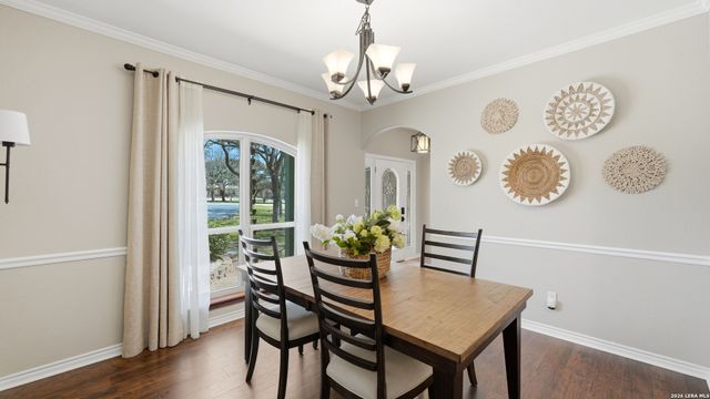 405 Pinnacle Pkwy, New Braunfels, TX 78132