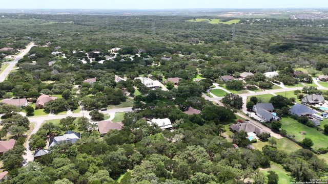 405 Pinnacle Pkwy, New Braunfels, TX 78132