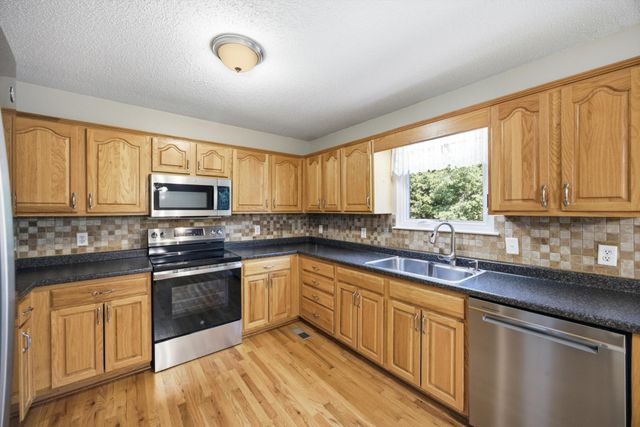 6821 Benwood Drive, Ooltewah, TN 37363