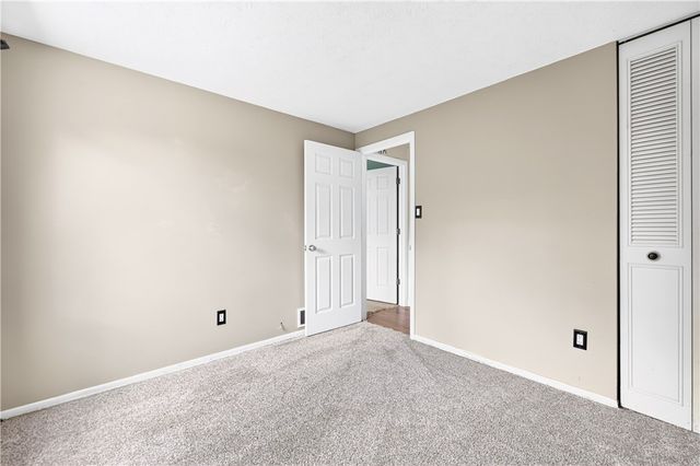 480 Hunting Creek Rd, North Strabane, PA 15317