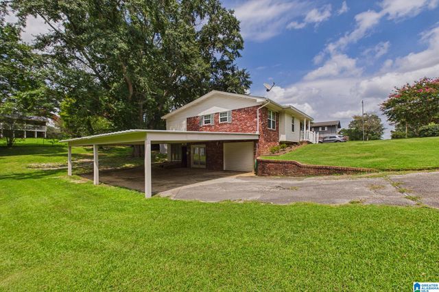 924 CRESTVIEW LANE, Adamsville, AL 35005