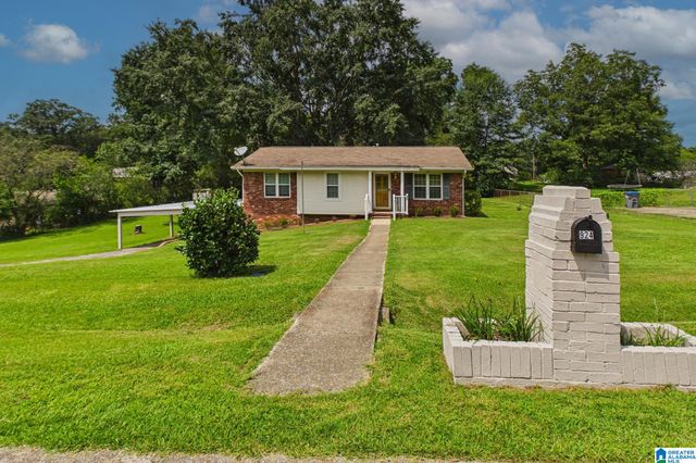 924 CRESTVIEW LANE, Adamsville, AL 35005