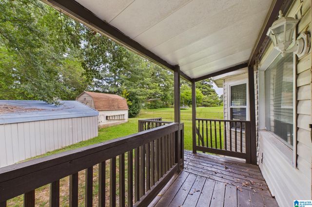 924 CRESTVIEW LANE, Adamsville, AL 35005