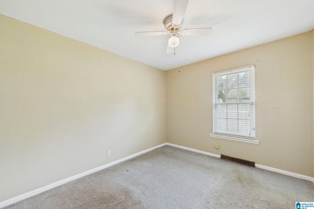 924 CRESTVIEW LANE, Adamsville, AL 35005