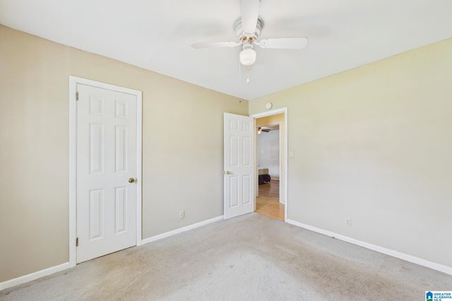 924 CRESTVIEW LANE, Adamsville, AL 35005
