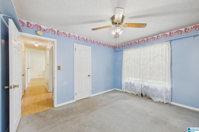 924 CRESTVIEW LANE, Adamsville, AL 35005