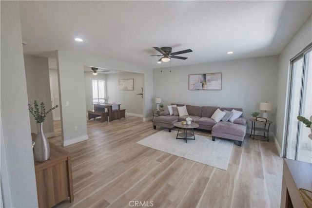 511 D St, Upland, CA 91786