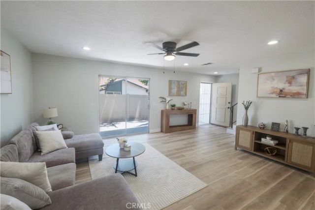 511 D St, Upland, CA 91786
