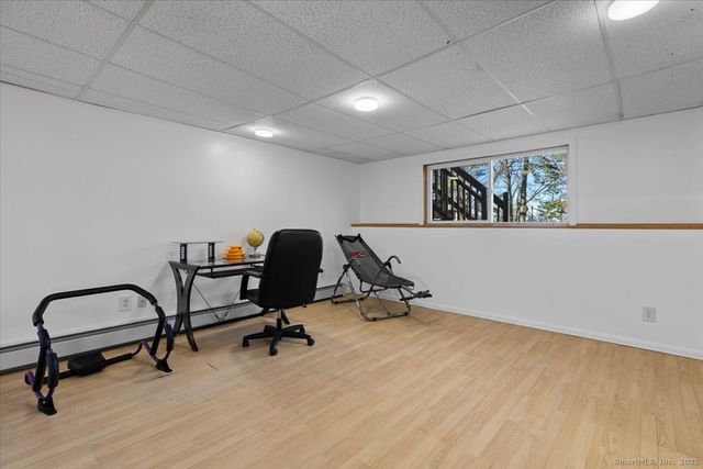 16 Partridge Lane, Milford, CT 06461