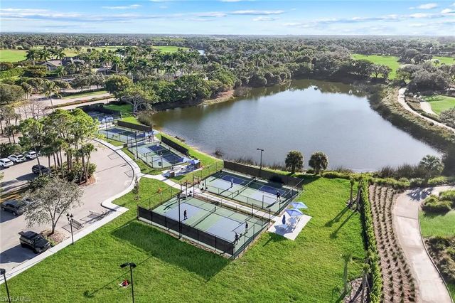 9263 MUSEO CIR 103, Naples, FL 34114