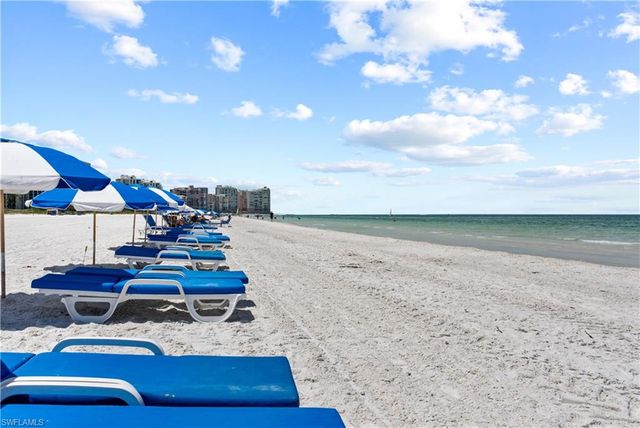 9263 MUSEO CIR 103, Naples, FL 34114