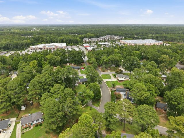 1111 Knollwood Drive, Apex, NC 27502