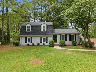 1111 Knollwood Drive, Apex, NC 27502
